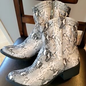 Coconuts by Matisse Black and White Snake Print Ankle Boots